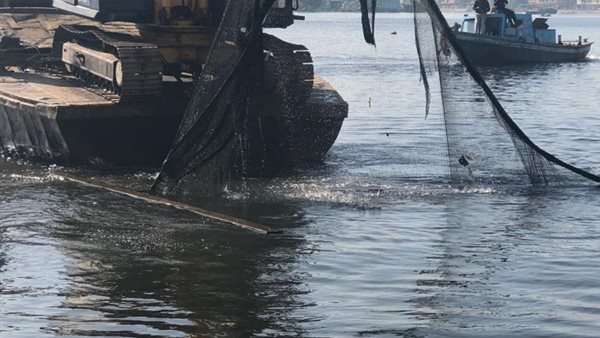 جانب من عمليات الازالة