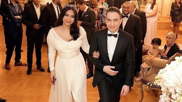 شيرين عبدالوهاب وحسام