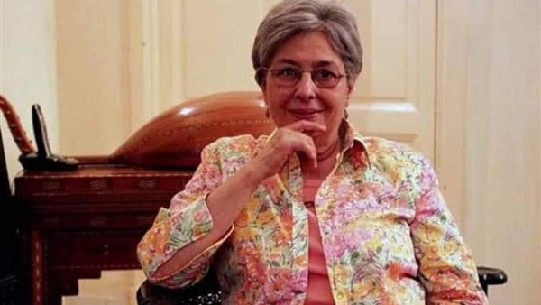 الكاتبة رضوى عاضور