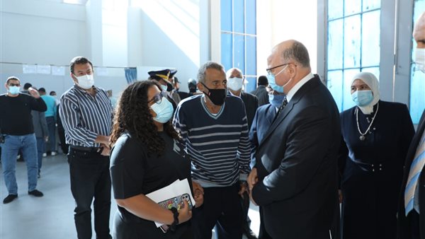 محافظ القاهرة خلال