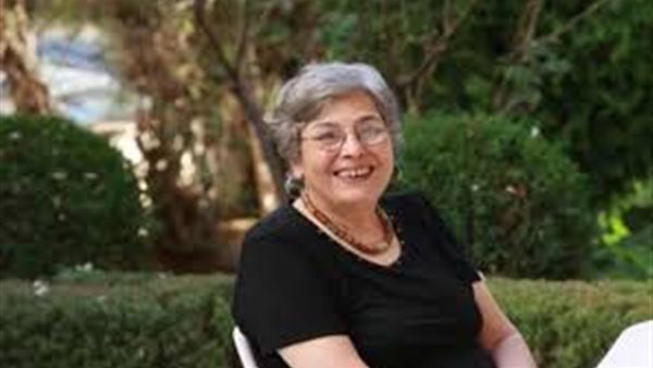 الكاتبة رضوى عاشور