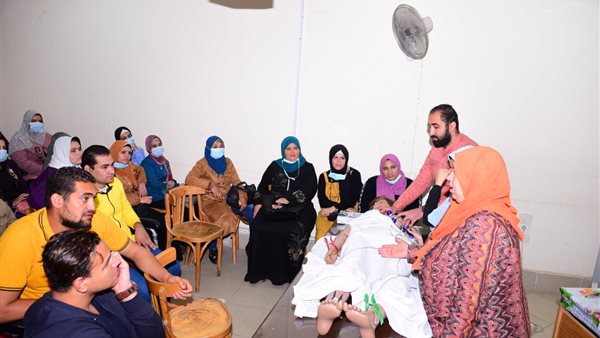 صورة من فاعليات الدورة