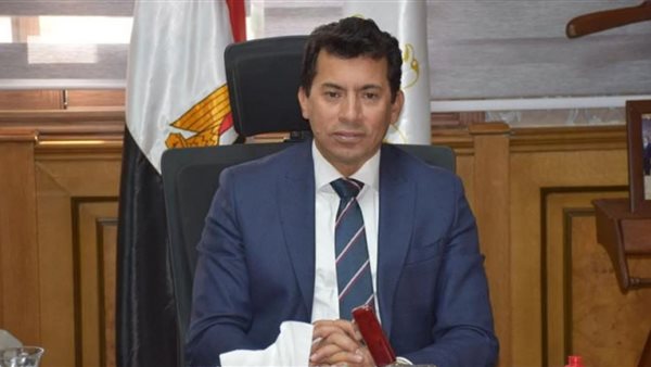 اشرف صبحي وزير الشباب