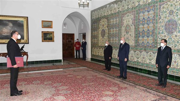 صورة من لقاء السفير