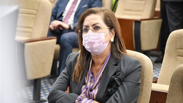 هالة السعيد وزيرة
