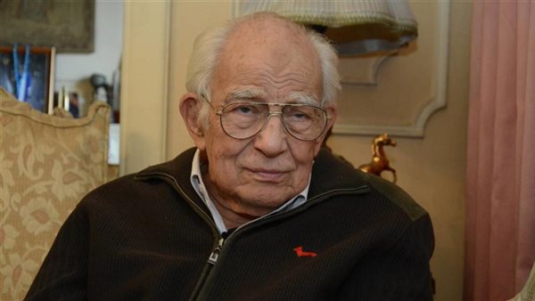 الفنان رشوان توفيق