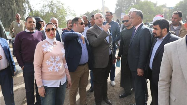 محافظ بني سويف خلال