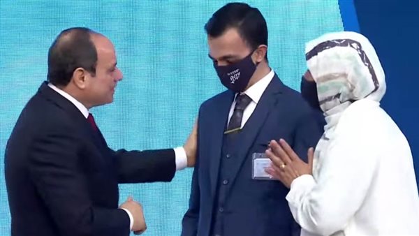 عبدالرحمن عرام والرئيس