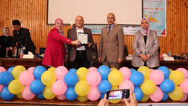 صورة من الحدث 