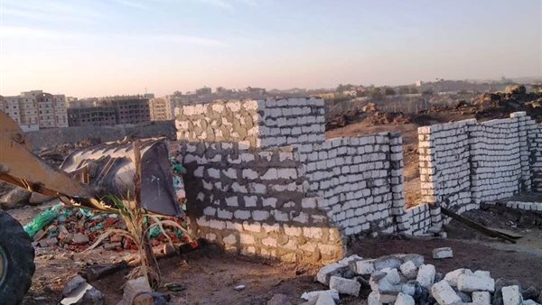 جانب من عمليات الازالة