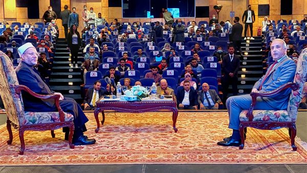 شوقي علام خلال الندوة