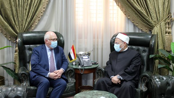 لقاء المفتى 