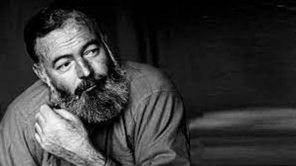 الأديب الأمريكي إرنست