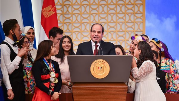 الرئيس السيسي وذوي