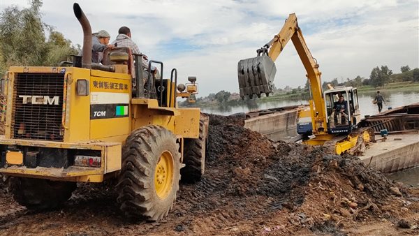 جانب من عمليات الازالة