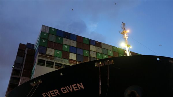 السفينة البنمية إيفرجيفن