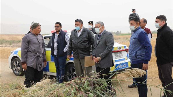 محافظ المنيا خلال