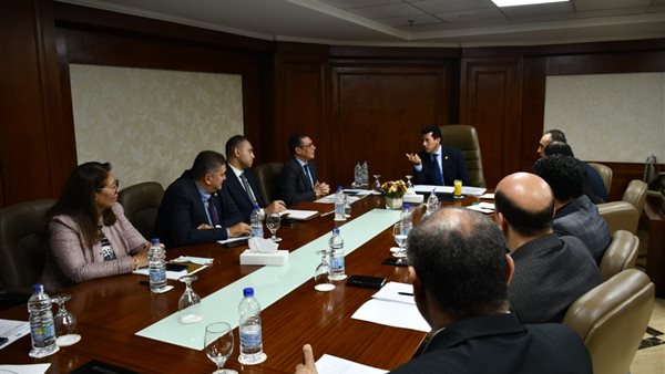 صورة من الاجتماع