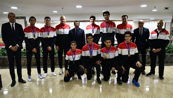 صورة من اللقاء