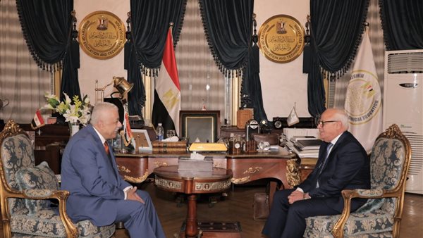 صورة من اللقاء