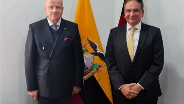 صورة من اللقاء