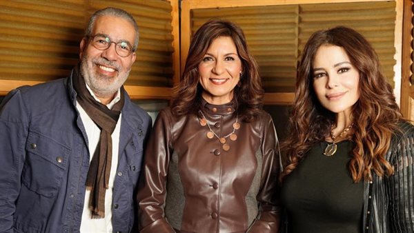 وزيرة الهجرة وكارول