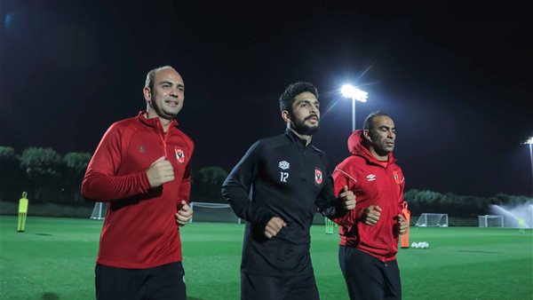 أيمن أشرف وطبيب الأهلي