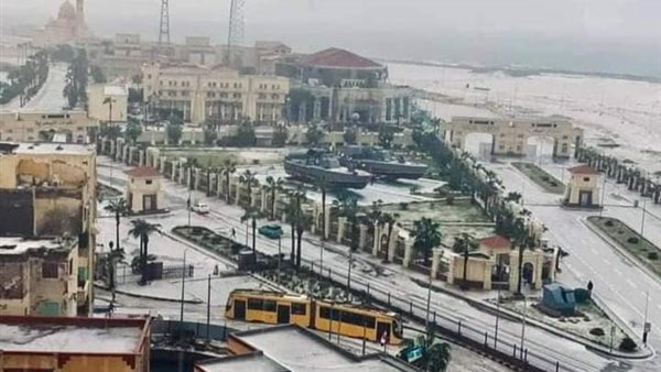 الثلوج تغطي شوارع