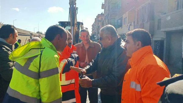 جانب من متابعة أعمال