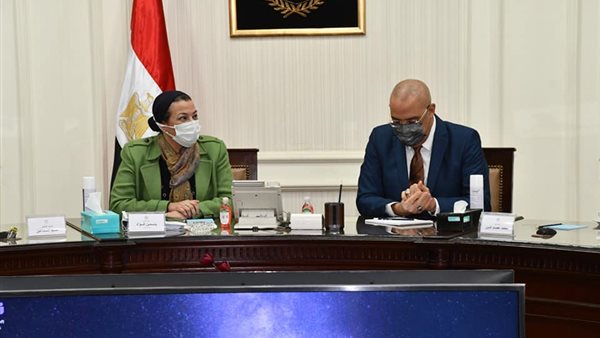 وزيرا الإسكان والبيئة