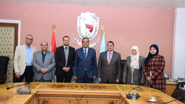 صورة من فاعليات التوقيع