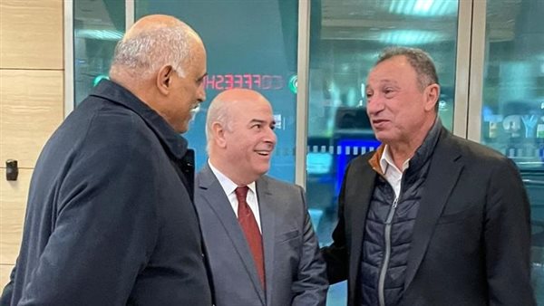 محمود الخطيب مع وفد