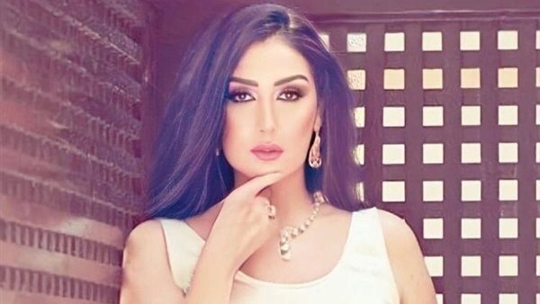 غادة عبدالرازق 