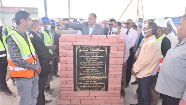 عصام سعد محافظ أسيوط