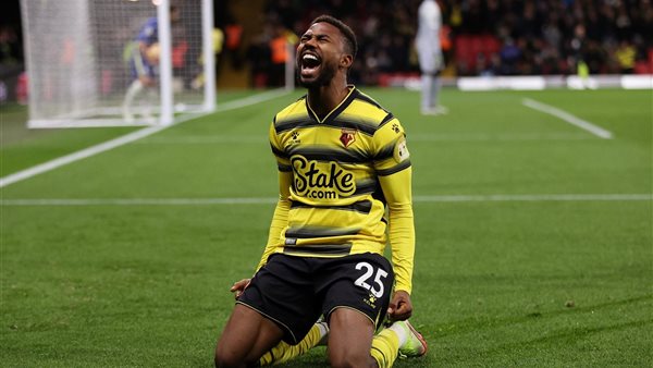 ايمانويل دينيس لاعب