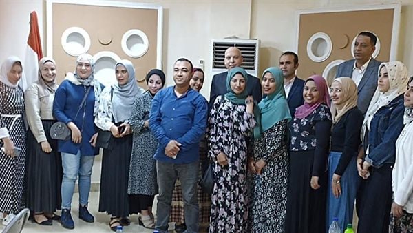 صورة من اللقاء