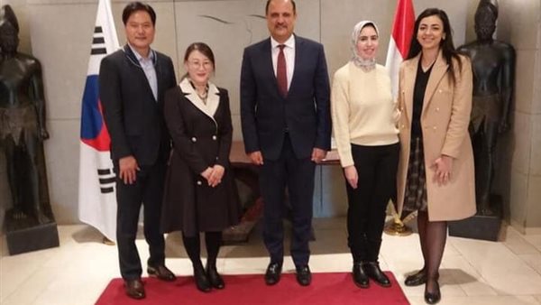 صورة من اللقاء