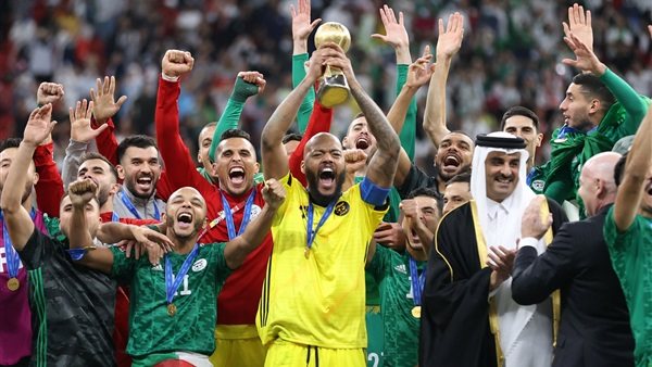 منتخب الجزائر بطل