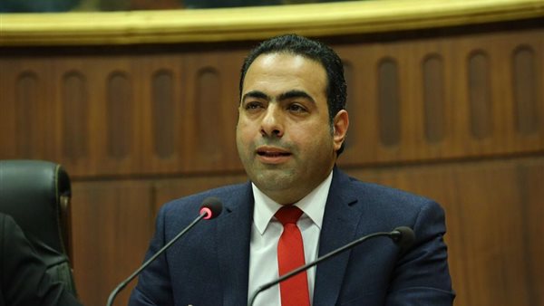 محمود حسين، رئيس