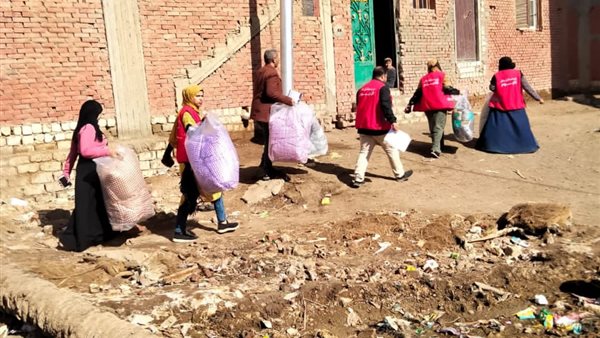 صورة من جولات الحزب