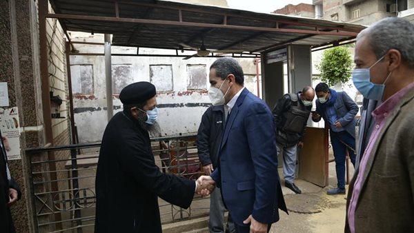 محافظ الغربية يتفقد