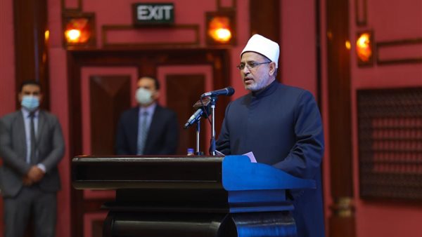 الدكتور سلامة داود