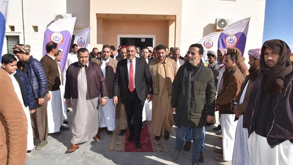 صورة من جولة المحافظ