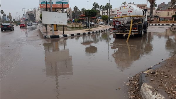 جانب من أعمال شفط