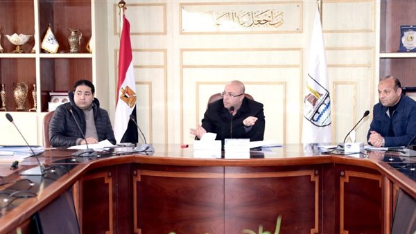 محافظ بني سويف خلال