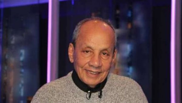 الكاتب الصحفي ابراهيم