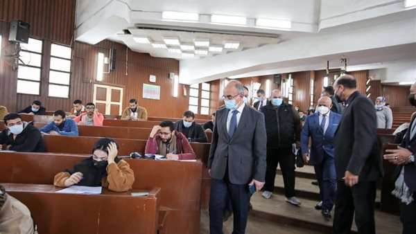 صورة من تفقد المحافظ