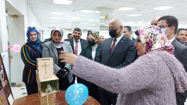 صورة ن الافتتاح