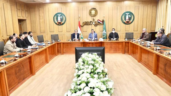 محافظ المنوفية خلال