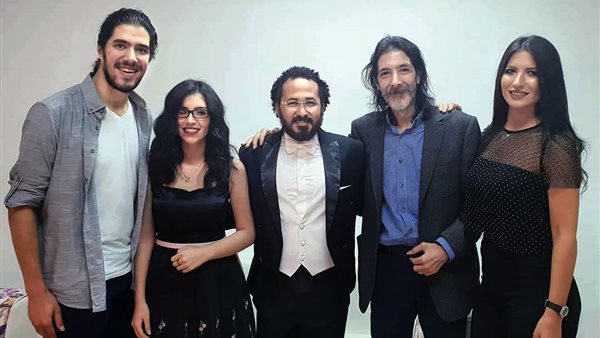 طارق العربي وأبنائه